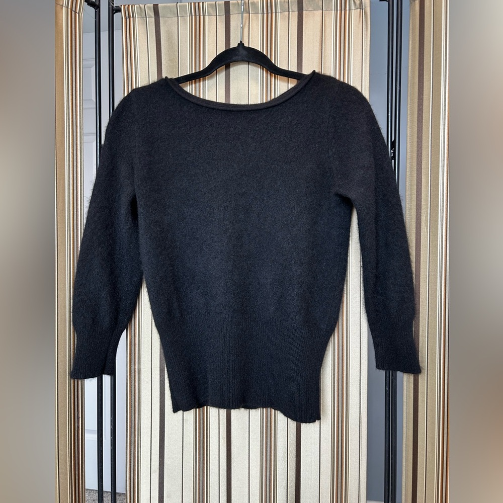Cashmere sweater
